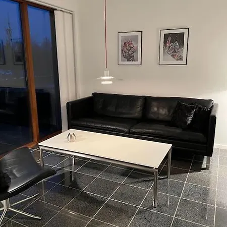 度假居 Fantastisk Lejebolig Med Direkte Udsigt Til So 博恩瑟
