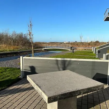 Fantastisk Lejebolig Med Direkte Udsigt Til So * בוגנזה