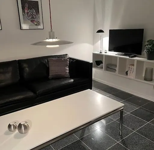 Fantastisk Lejebolig Med Direkte Udsigt Til Sø Bogense